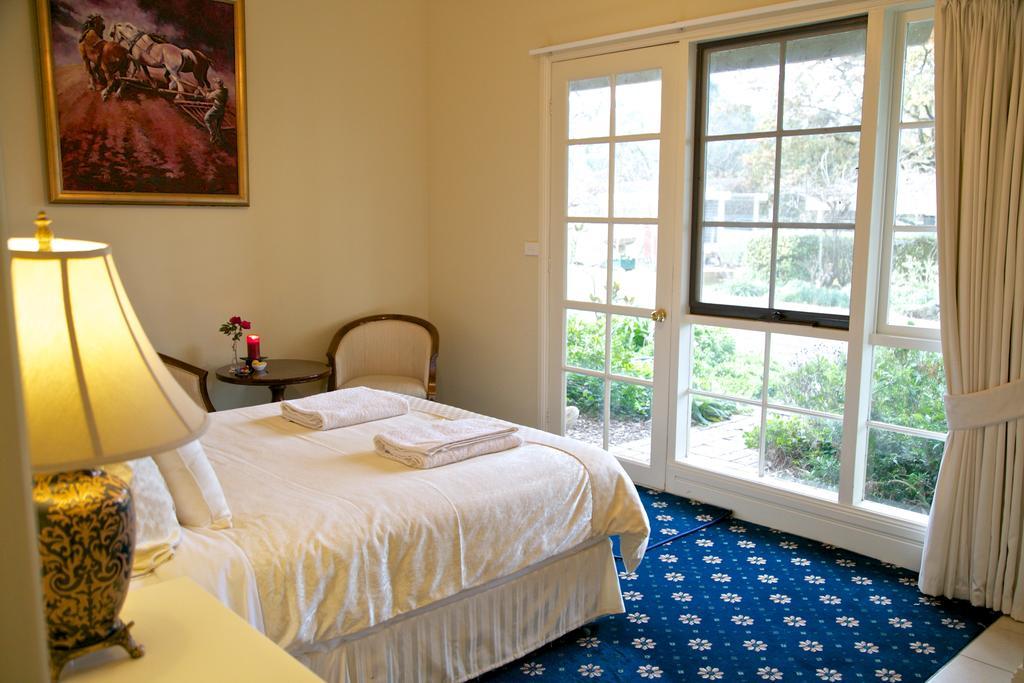 Holly Lane Mews Motel Yarra Glen Bagian luar foto
