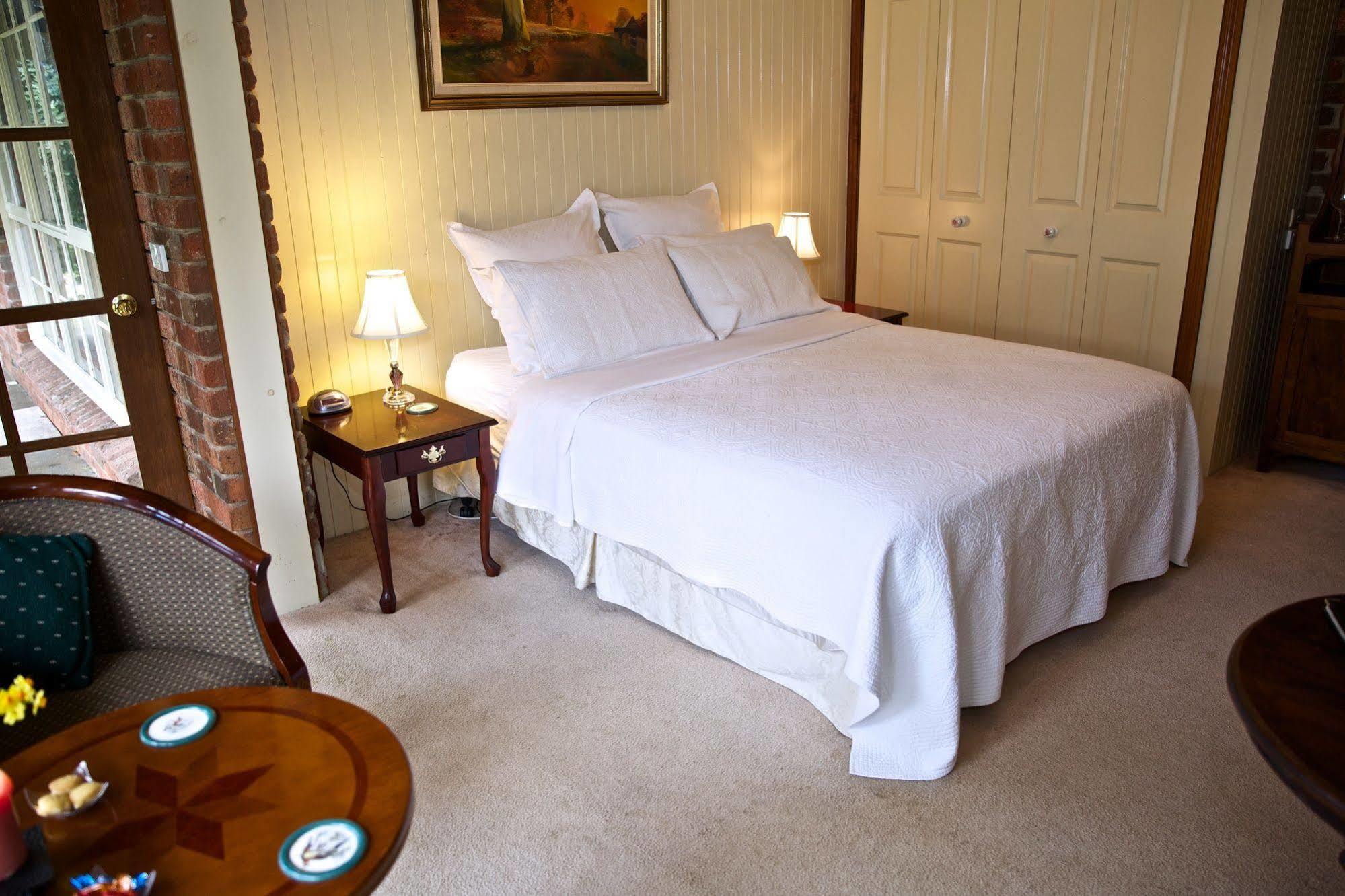 Holly Lane Mews Motel Yarra Glen Bagian luar foto